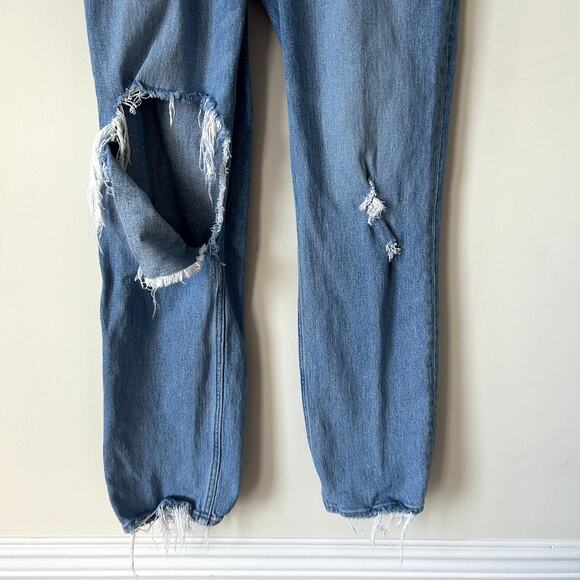 Abercrombie & Fitch '90s Straight Ultra High Rise Jeans Size 27/4R Distressed - Picture 3 of 9
